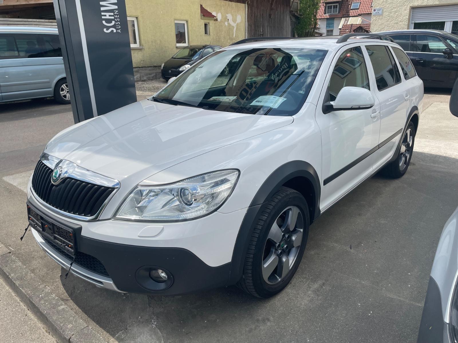 Skoda Octavia.2.0TDI.Scout 4X4.AHK.Leder.Xenon.Navi.