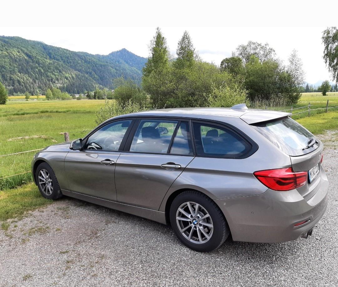 BMW 320
