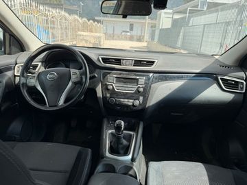 Nissan Qashqai - 12