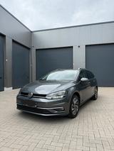 Volkswagen Golf 1.6 TDI Sound Variant Sound