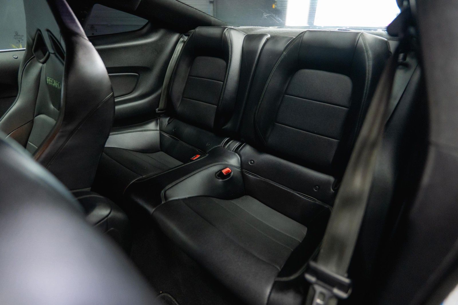 Fahrzeugabbildung Ford Mustang 5.0 V8 BULLITT 6-Gang RECARO Unfallfrei