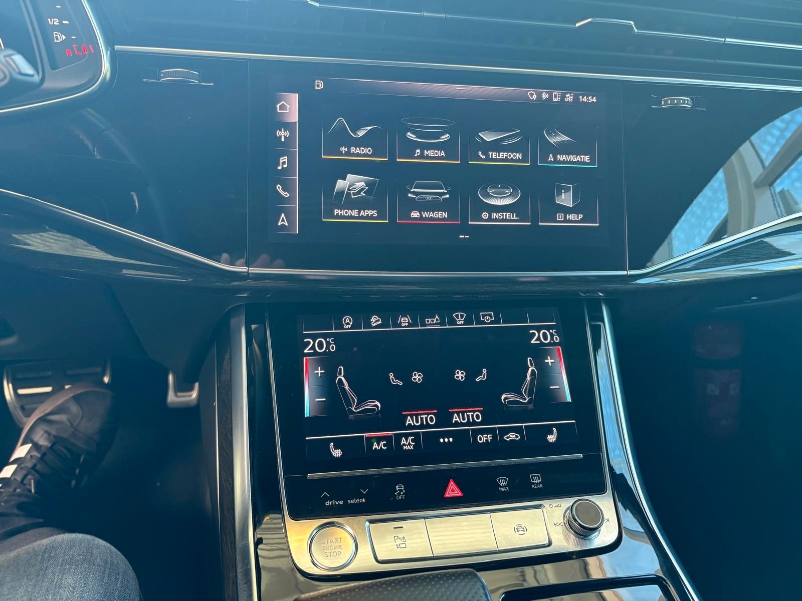 Fahrzeugabbildung Audi Q8 50 TDI s sitze raute, hud 22 zoll allradlenk