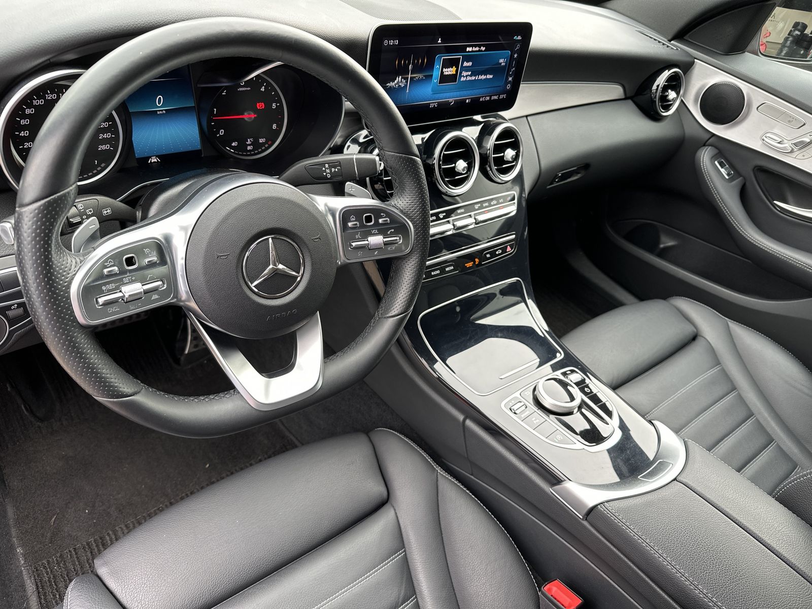 Fahrzeugabbildung Mercedes-Benz C 220d T 4Matic AMG-Line NAV+LED+DISTRONIC+19ZO