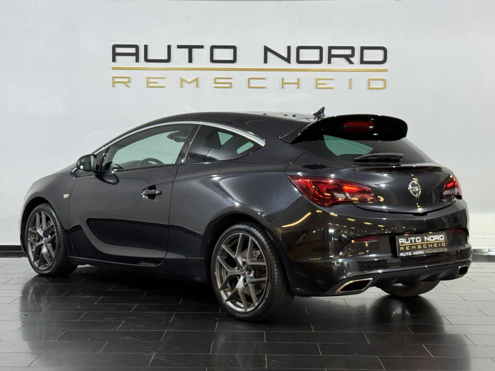 Opel Astra OPC *Schale*Navi*Sitzhzg*Bi-Xenon*