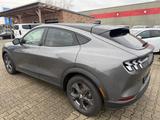 Ford Mustang Mach-E Basis - graue Ford Mustang Mach-E