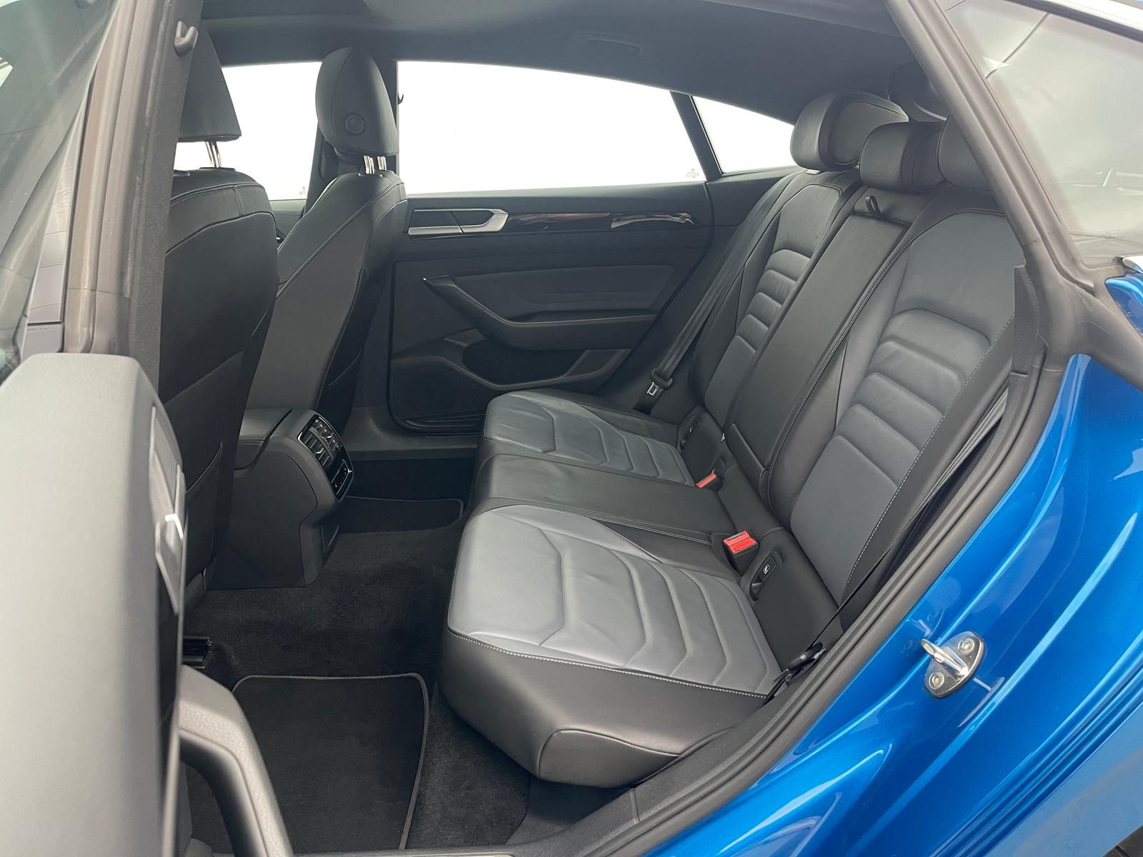 Volkswagen Arteon 1.4 TSI Elegance LED PANO MASSAGE ACC foto 15