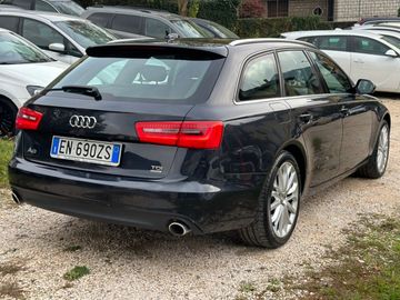 Audi A6 - 8