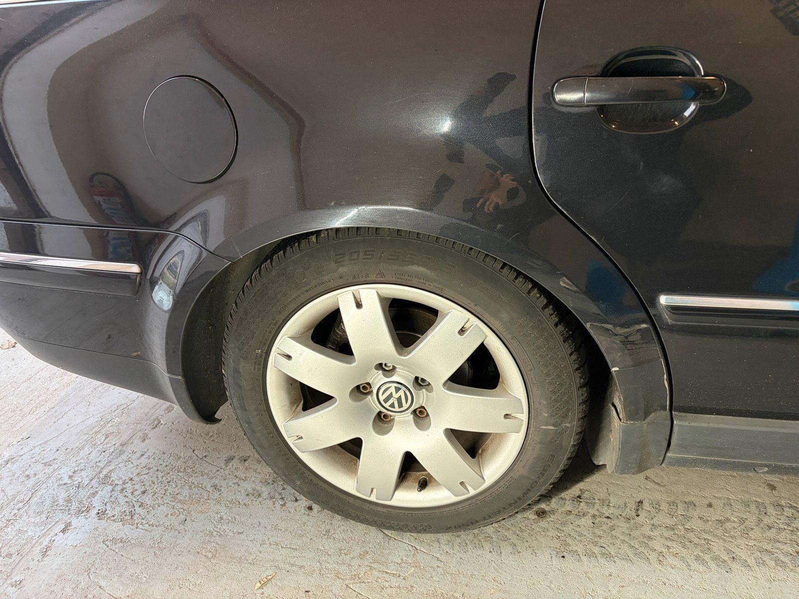 Volkswagen Passat 2004 — photo 7