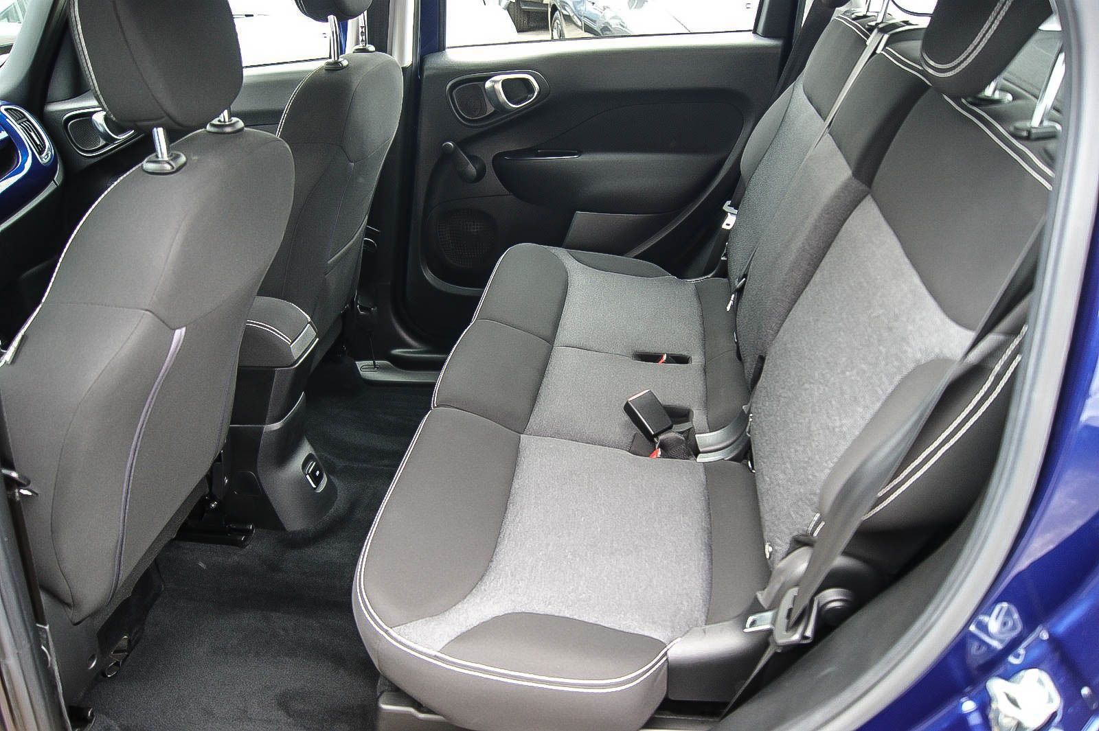 Fahrzeugabbildung Fiat 500 L 1.4T-Jet URBAN Pop-Star NAVI PDC 1.HAND
