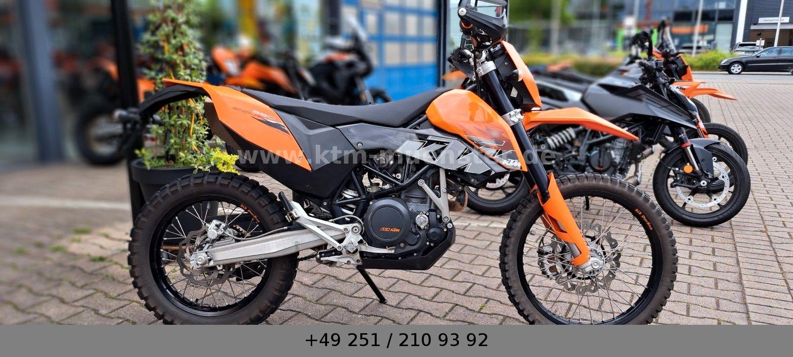 KTM 690 Enduro mit sehr wenig KM