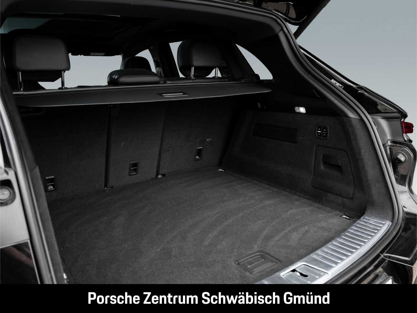 Porsche Cayenne Black Edition InnoDrive Head-Up BOSE LED foto 19