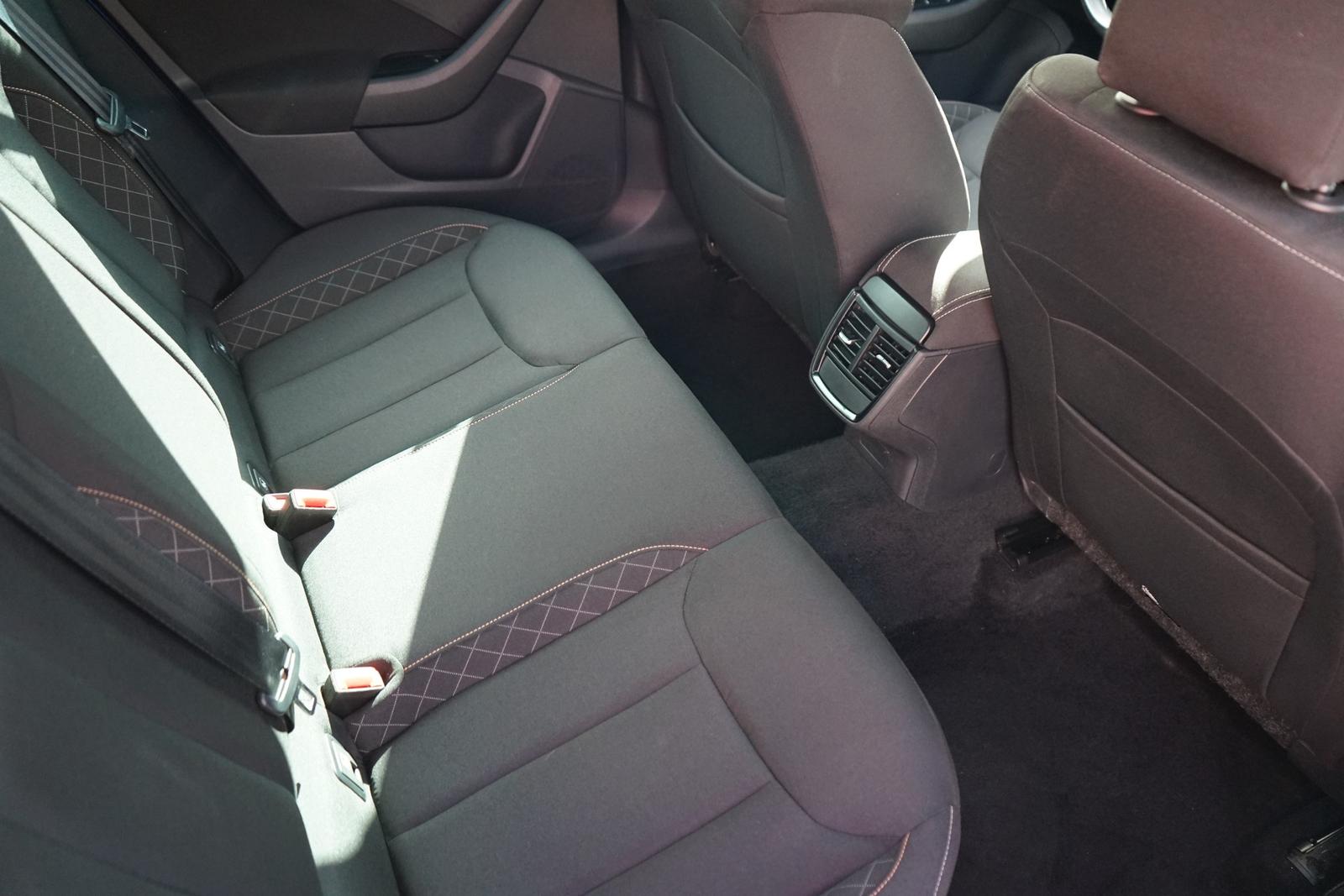 Skoda Kamiq 1.0 TSI DSG Ambition LED ACC AHK Klimaaut., миниатюра 16