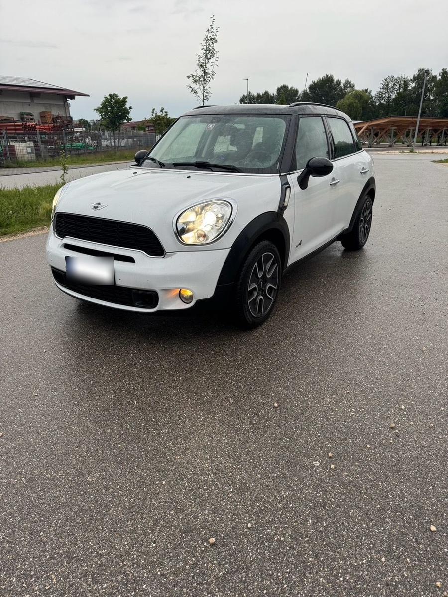 MINI Cooper Countryman