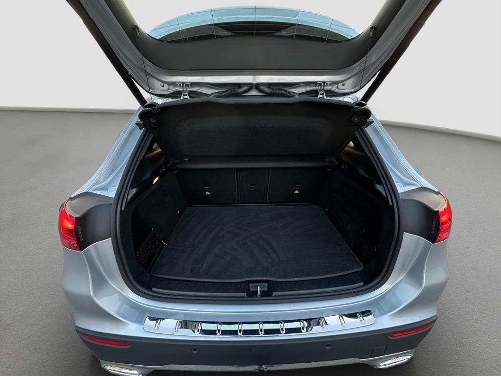 Fahrzeugabbildung Mercedes-Benz GLA 200 d LED*ParkAss*SpurH*AUT*el.Heck*PDC*AHK