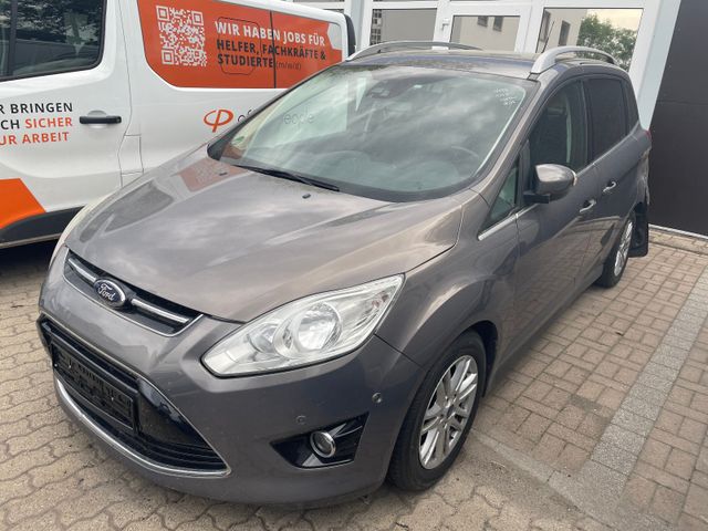 Ford Grand C-MAX Titanium