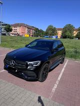 Mercedes-Benz GLC 300 de 4M AMG NIGHT KEYLESSGO+PANO+360+TRITT