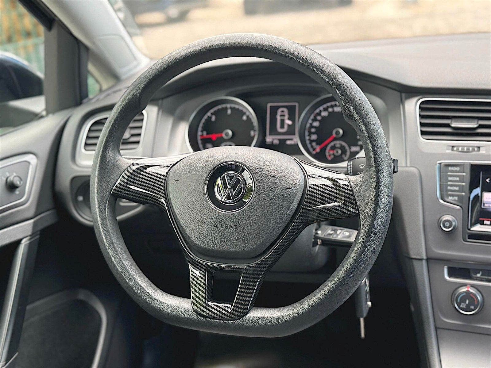 Fahrzeugabbildung Volkswagen Golf VII Variant Trendline BMT *Touch*Sitzhzg*