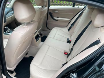 BMW 116 - 12