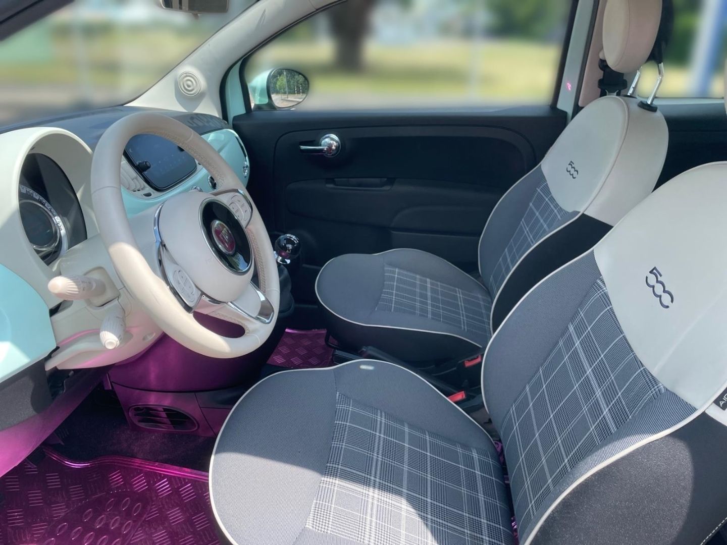 Fahrzeugabbildung Fiat 500 1.2 Lounge S&S Cabrio Klima Tempomat Parksen