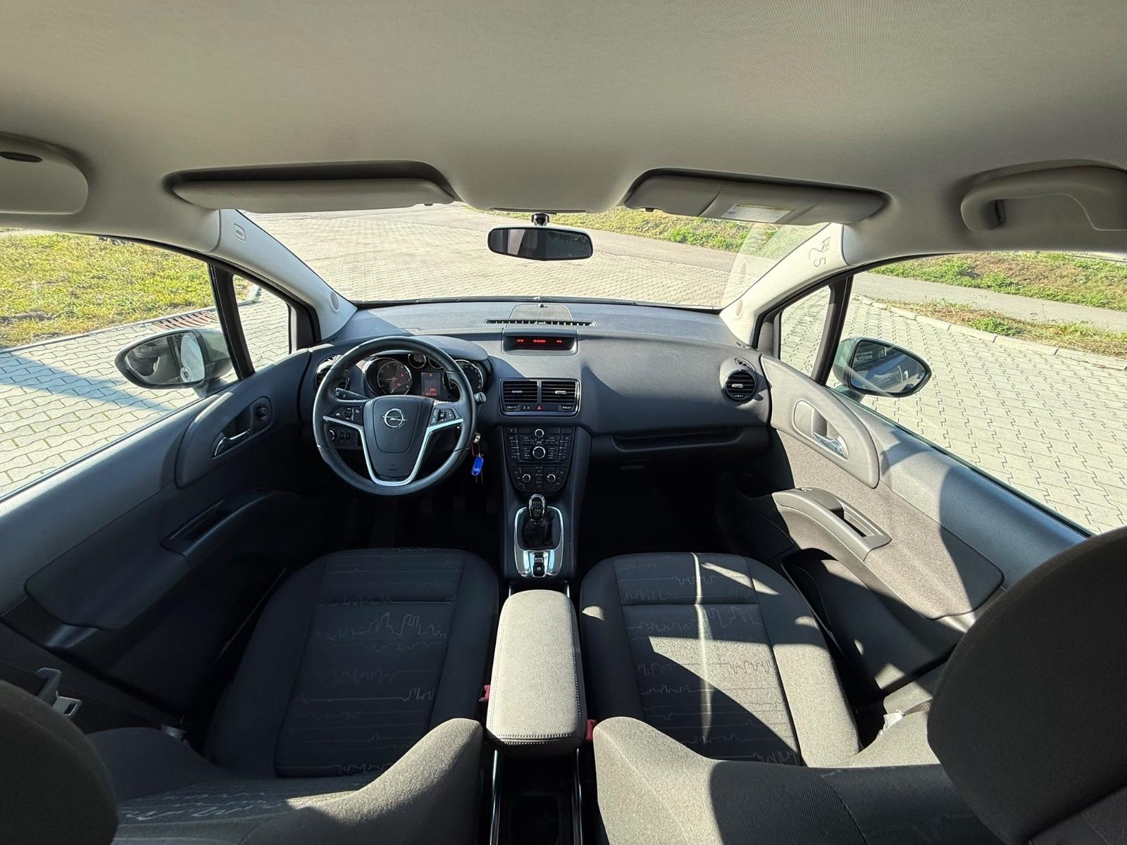 Opel Meriva 2012 — photo 10