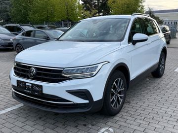 Volkswagen Tiguan - 2