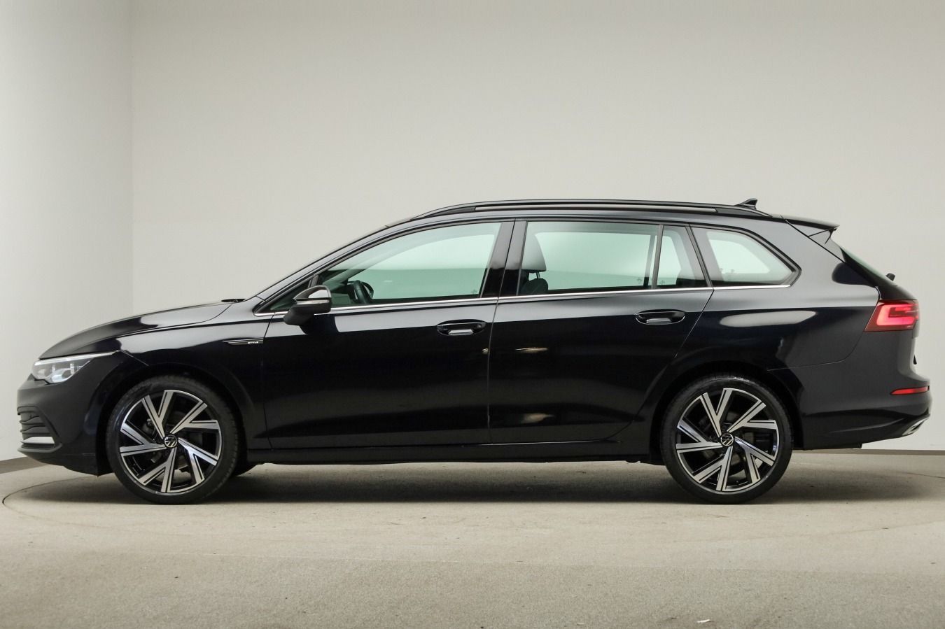 Volkswagen Golf - Bild 5