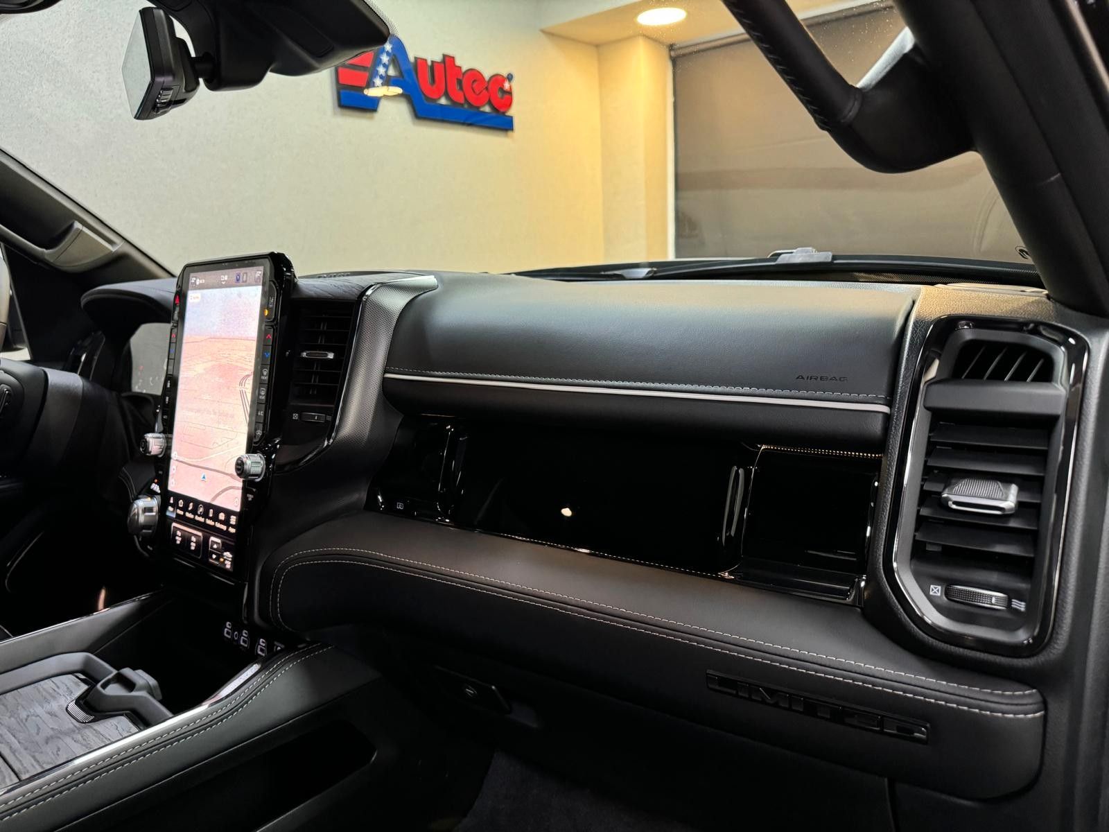 Fahrzeugabbildung Dodge RAM LIMITED HURRICANE 540 PS-LA CHANTI SPECIAL