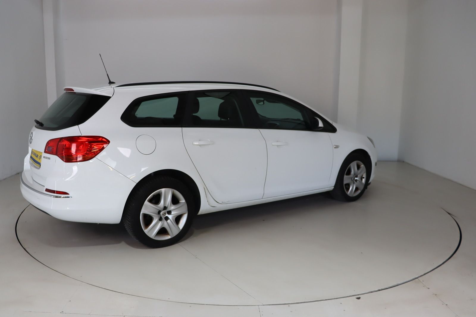Fahrzeugabbildung Opel Astra Sports Tourer 1.4 ecoFLEX FUN