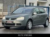 Volkswagen Golf V Lim. 1.6 Sportline*KLIMA*SHZ*5 TÜRIG*TÜV - Volkswagen Golf aus 2005: Golf5