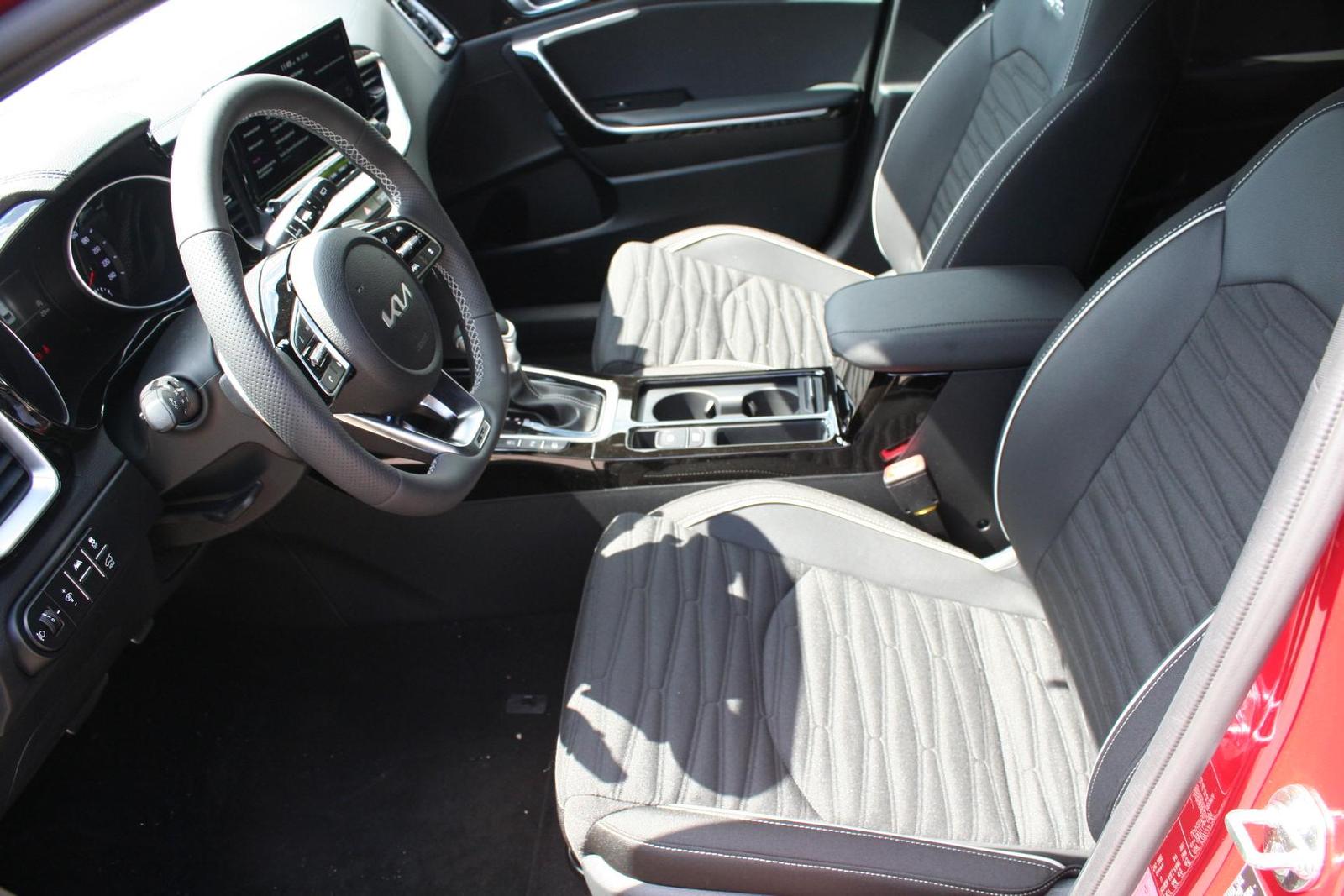 Kia ProCeed 1.5 T-GDI "GT-Line" 7DCT LED-Navi-Key...
