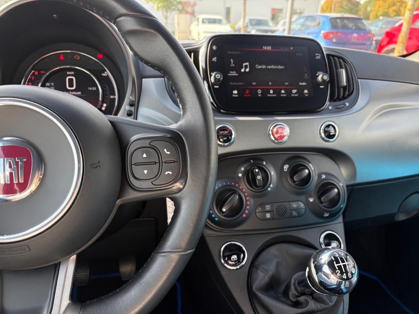Fiat 500 Sportpaket Soundsystem Apple CarPlay Android