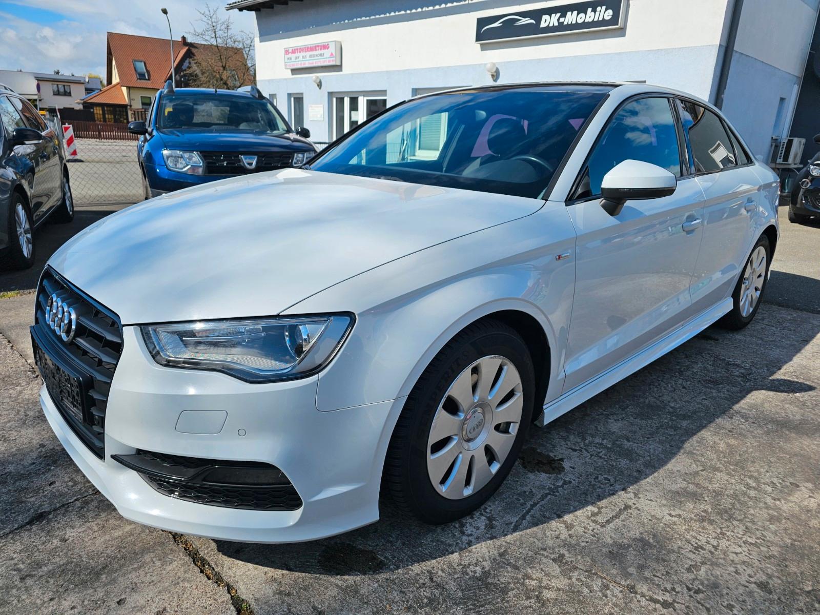 Audi A3 Limousine s line LED Bi-Xenon Navi