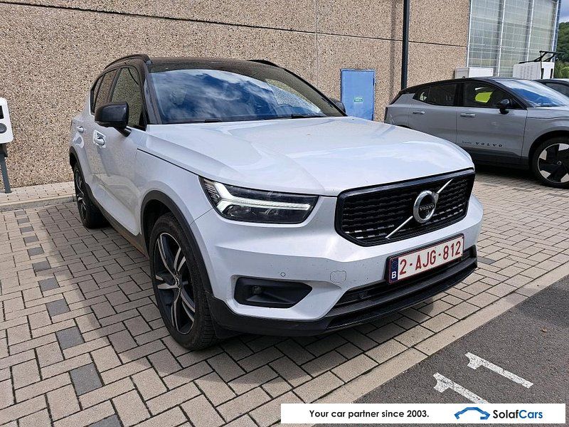 Volvo XC 40 Pano LED Virtual Harman/Kardon Navi 1/2 S imagem 2