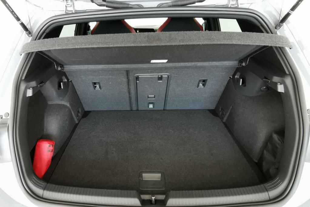 Volkswagen Golf GTI 2.0 TSI DSG RFK*PDC*Tempo*Klima*NAV*SH