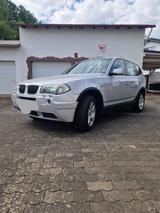 BMW X3 3.Oi - BMW iX3 von privat