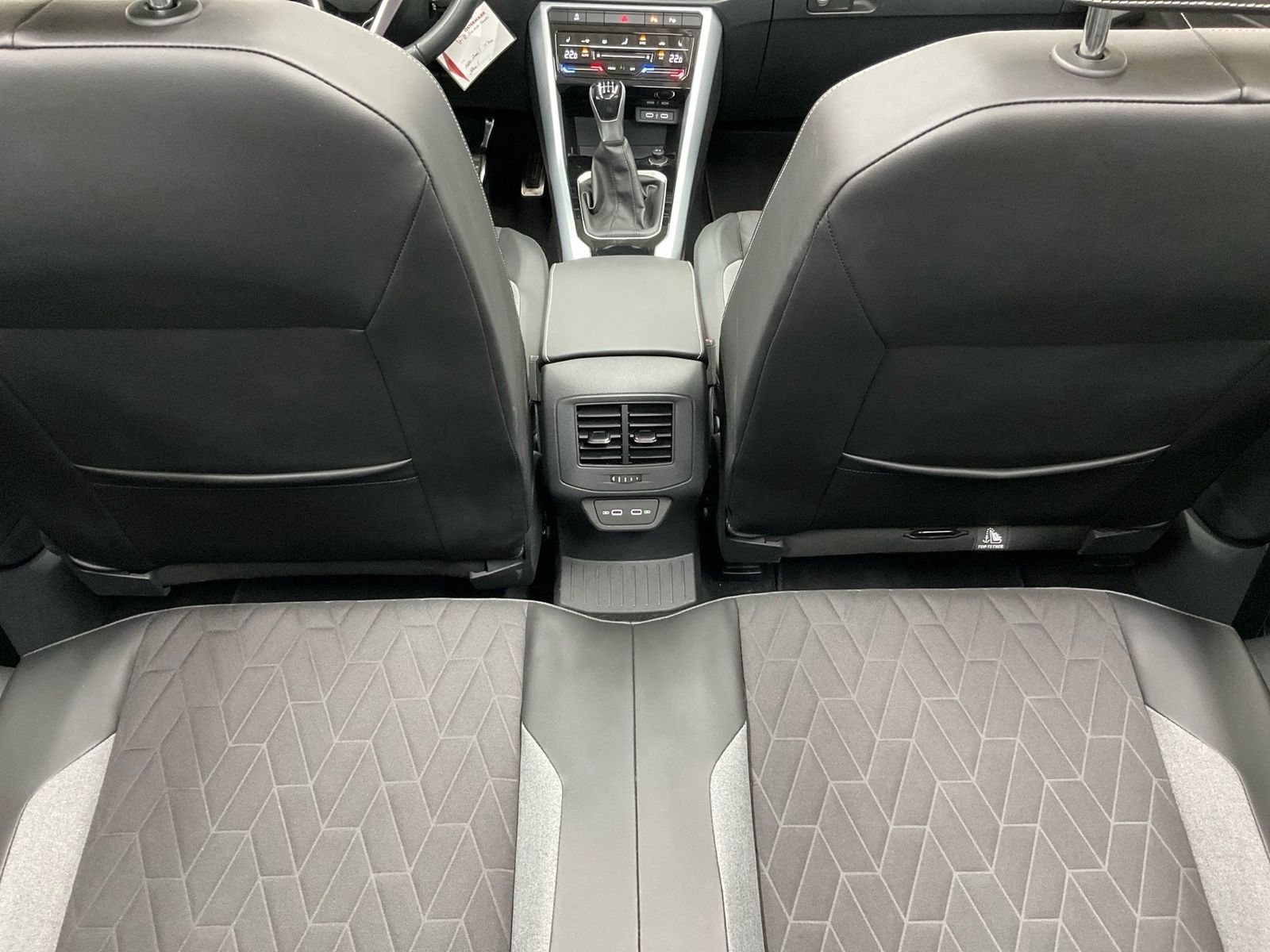 Volkswagen T-Roc - Bild 17