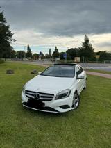 Mercedes-Benz Mercedes A180 W176, Bj. 2014, 100.000 km - Mercedes-Benz W201