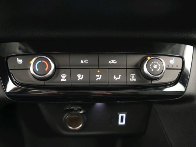Corsa F FACELIFT+SITZHEIZUNG+LENKRADHEIZUNG+PARK