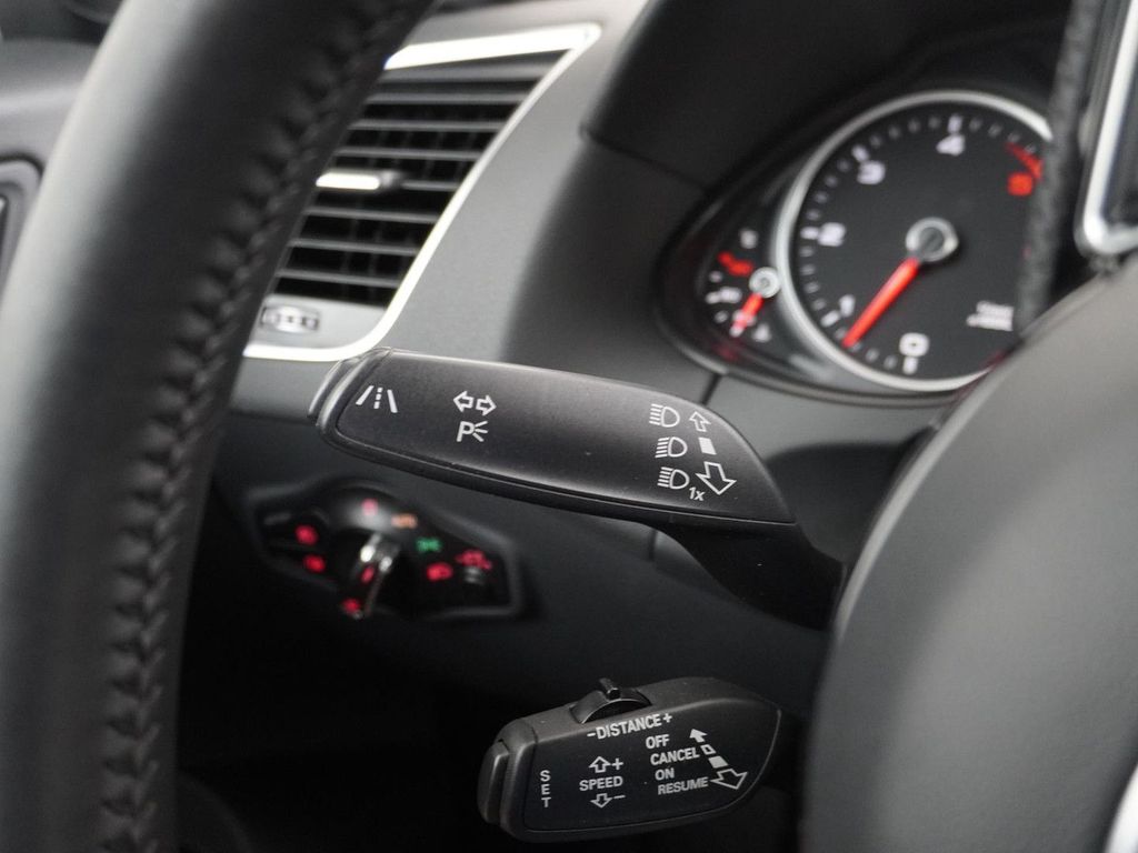 Audi Q5 3.0 TDI quattro S Edition S-Line AHK navi LED