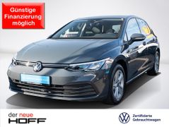 Volkswagen Golf VIII 1.5 eTSI DSG Life 3,99 Navi Kamera