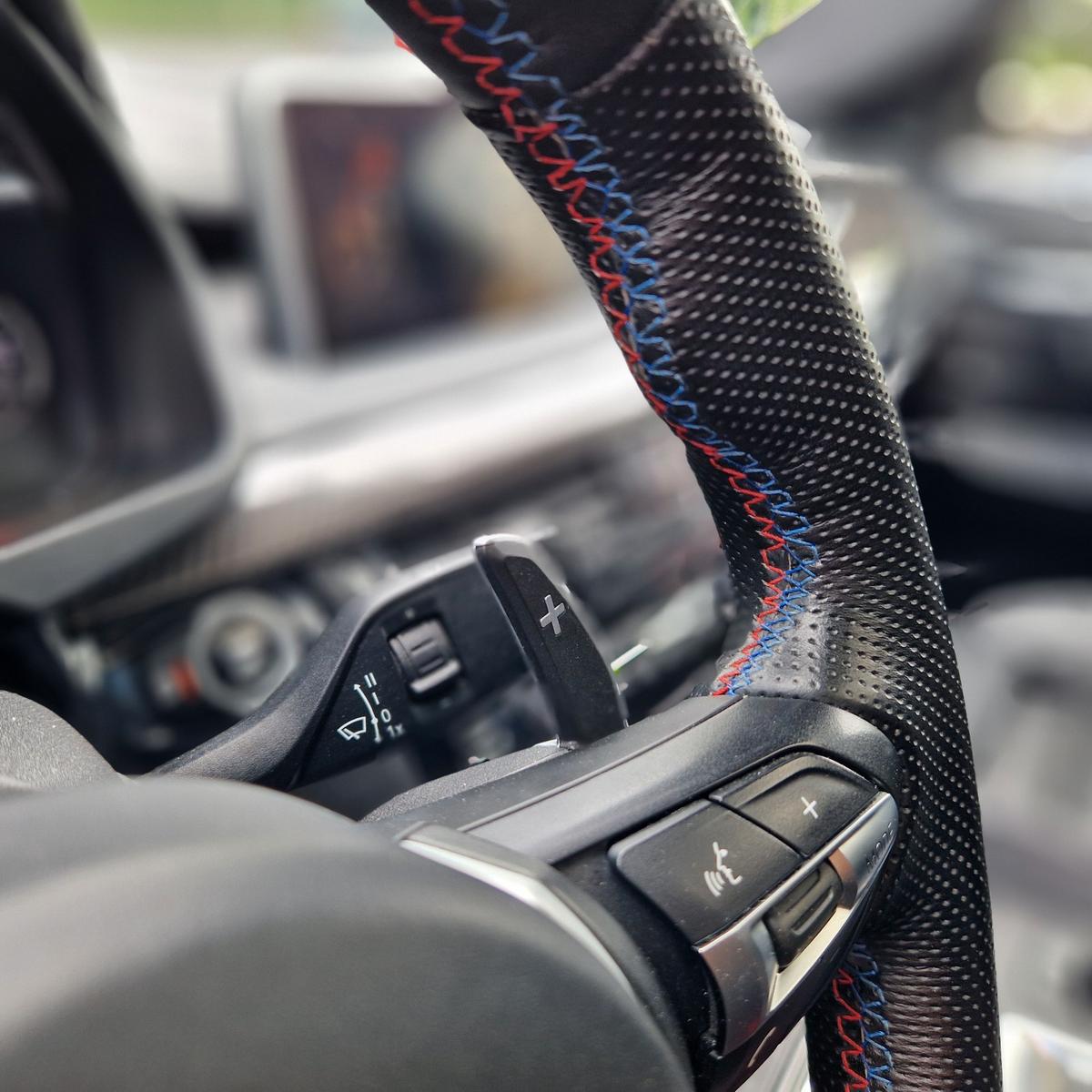 BMW X6 M Unfallfre*Alcantara*Carbon*HarmanKardon*HUD
