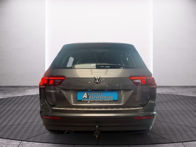 Fahrzeugabbildung Volkswagen Tiguan 1.5 TSI DSG Comfortline AHK NAVI LED PDC