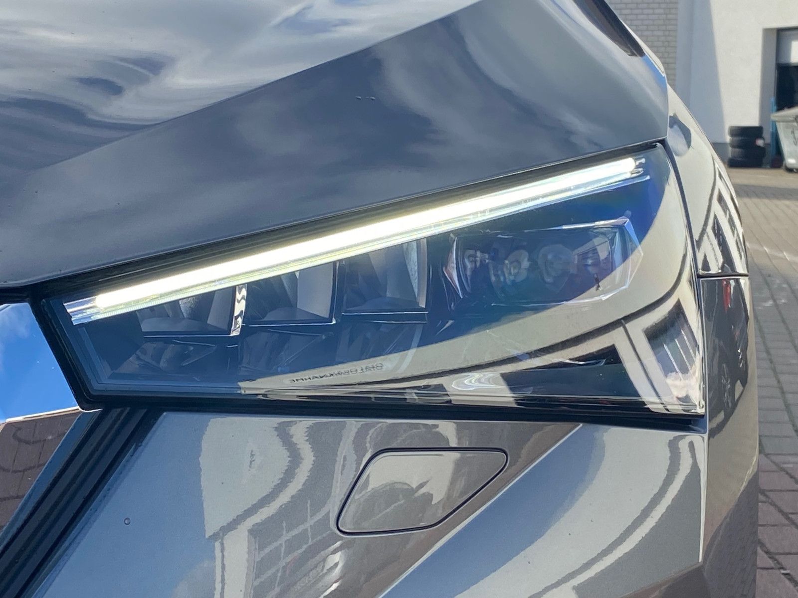 Fahrzeugabbildung SKODA Scala 1.0l TSI TOUR LED*AHK*5 JahreGarantie*GRA