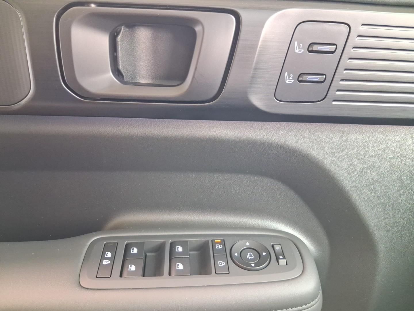 Hyundai SANTA FE - Bild 14