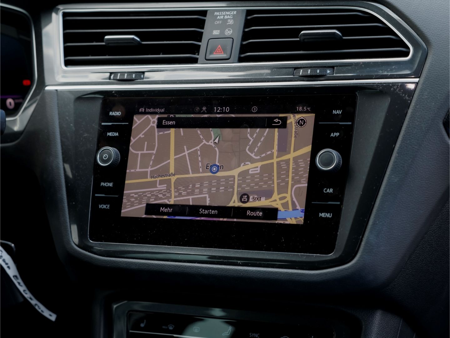 Volkswagen Tiguan ELEGANCE 2.0 TSI DSG 4M STANDHZ NAVI RFK foto 5