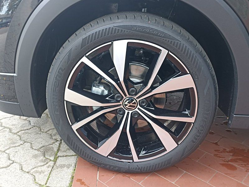 Fahrzeugansicht 21 Fahrzeugabbildung Volkswagen T-Cross 1.5 TSI R-Line DSG 1 AHK+MATRIX+NAVI+TRA