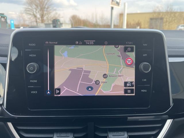 T-Roc R-Line 1.5 TSI DSG,ACC,LED,Navi,Kamera,AHK