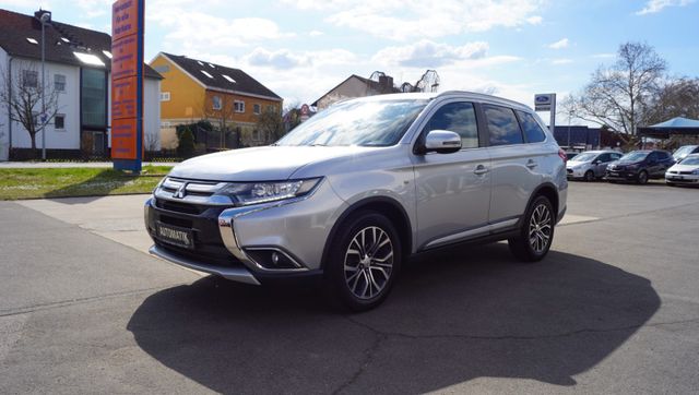 Mitsubishi Outlander Plus 4WD Automat 7-Sitz+Assist+Key+Eu6