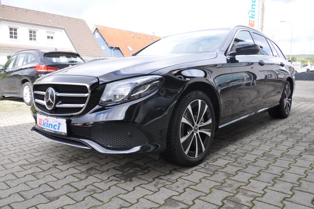 Mercedes-Benz E 300 E T-Modell E 300 de