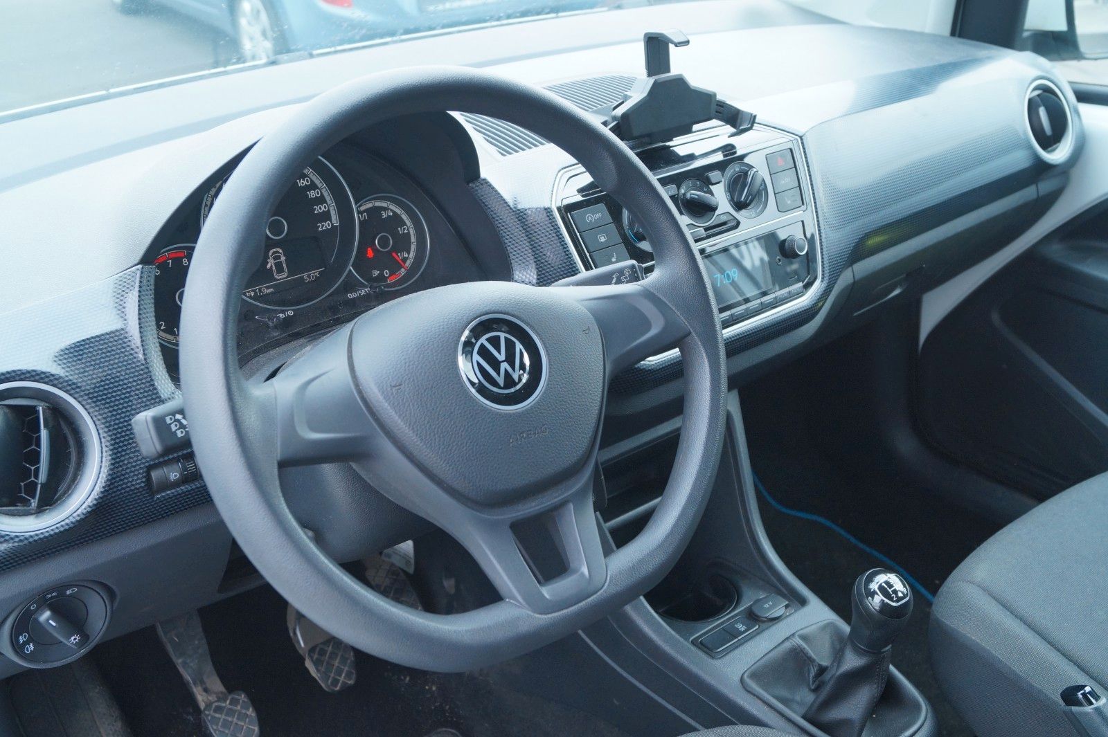 Fahrzeugabbildung Volkswagen up! 1.0 MPI 4-Türen